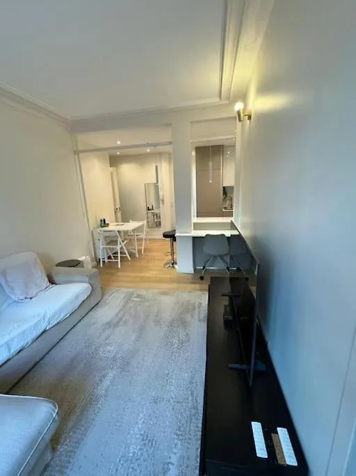 Apartment Charmant Appartement Alesia Paris Frankreich