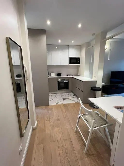 Apartment Charmant Appartement Alesia Paris